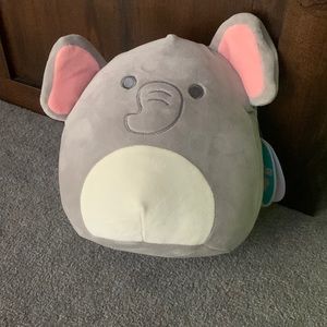 Trying to sell my collection